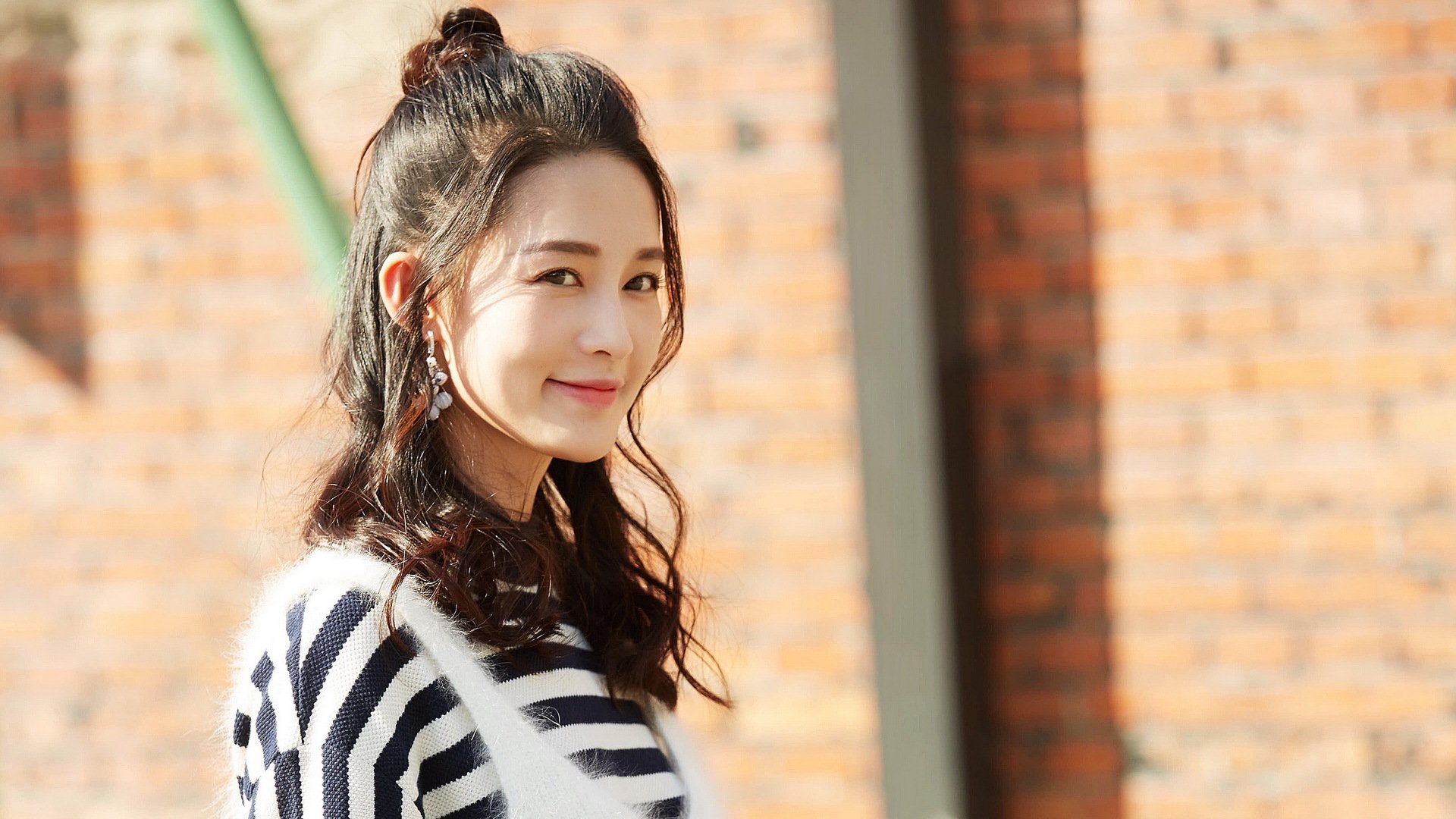 【传奇回顾】丁俊晖的夺冠瞬间,揭秘他的攻防布局,丁俊晖精彩瞬间